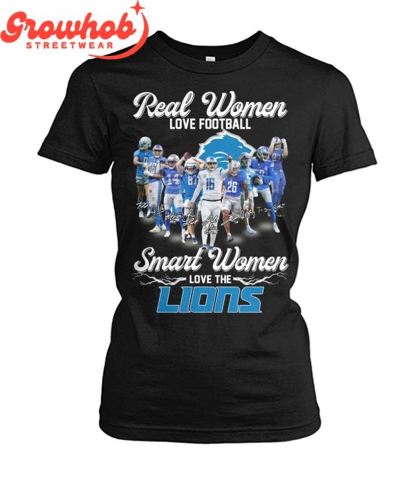 Detroit Lions Smart Women Love Football T-Shirt