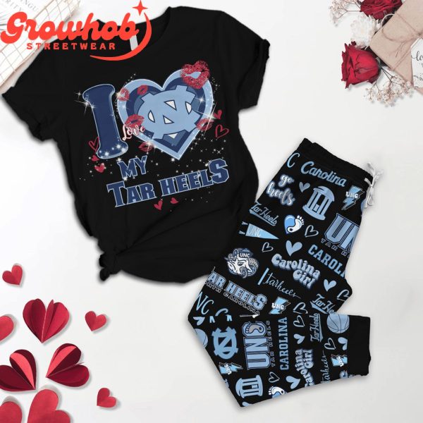 North Carolina Tar Heels I Love Valentine Black Fleece Pajamas Set