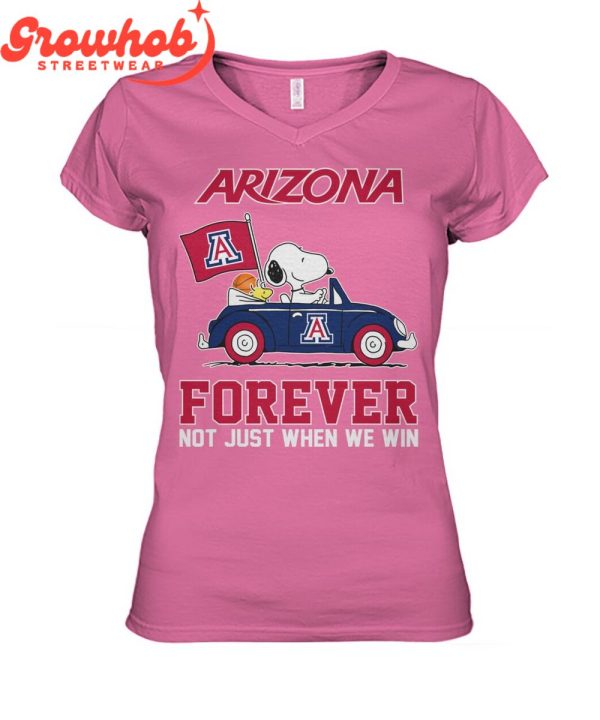 Arizona Cardinals Snoopy Fan Forever Team T-Shirt