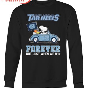 North Carolina Tar Heels Snoopy Fan Forever Team T-Shirt